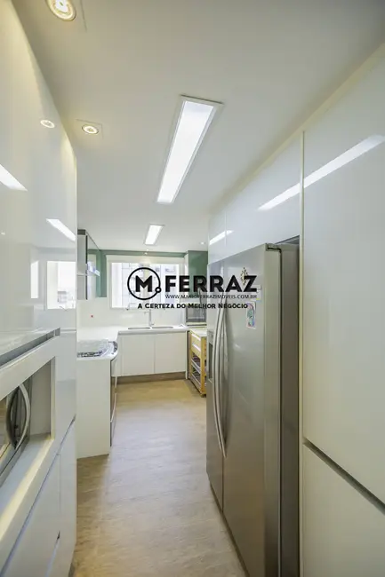 Apartamento com 3 quartos à venda e para alugar, 223m2 em Itaim Bibi, São Paulo - SP - imagem 9 Foto 9 de Apartamento com 3 quartos à venda e para alugar, 223m2 em Itaim Bibi, São Paulo - SP