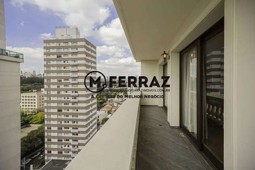 Apartamento com 4 quartos à venda, 250m2 em Pinheiros, São Paulo - SP - imagem 3 Foto 3 de Apartamento com 4 quartos à venda, 250m2 em Pinheiros, São Paulo - SP