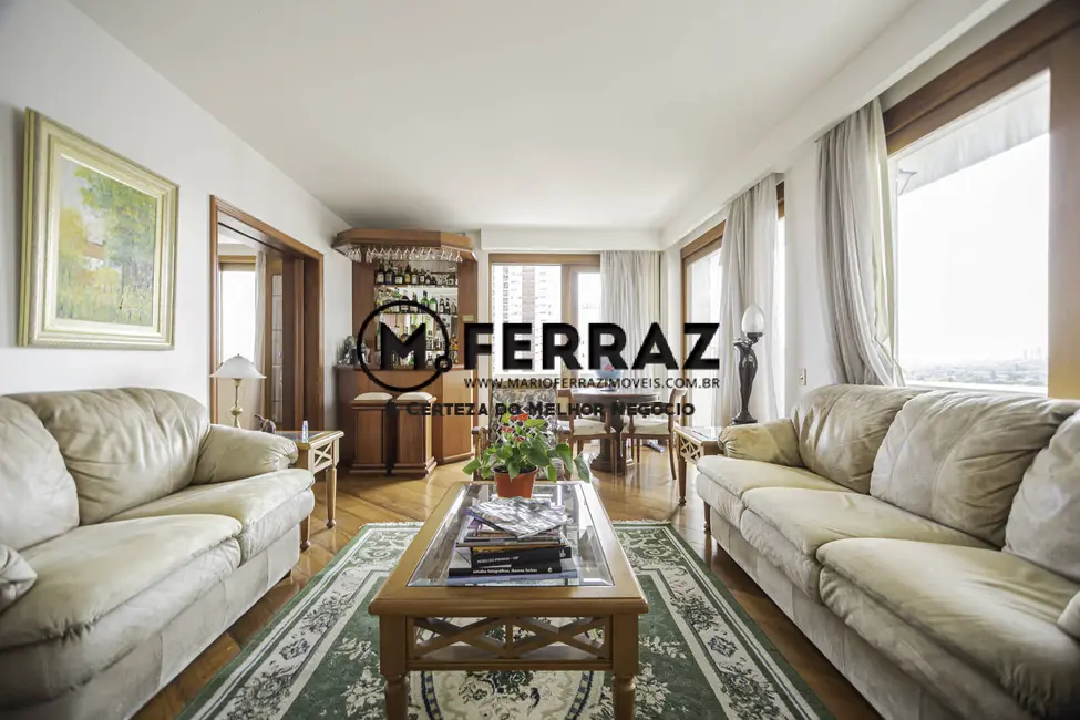 Apartamento com 4 quartos à venda, 250m2 em Pinheiros, São Paulo - SP - imagem 5 Foto 5 de Apartamento com 4 quartos à venda, 250m2 em Pinheiros, São Paulo - SP