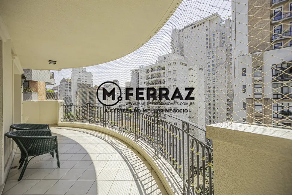 Foto 2 de Apartamento com 3 quartos à venda, 261m2 em Itaim Bibi, São Paulo - SP