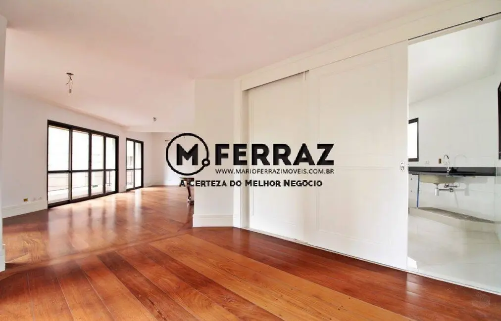 Foto 6 de Apartamento com 3 quartos à venda, 210m2 em Vila Nova Conceição, São Paulo - SP