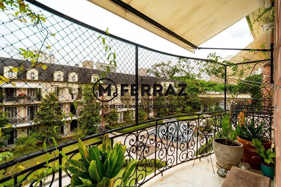 Apartamento com 3 quartos à venda, 205m2 em Jardim Europa, São Paulo - SP - imagem 2 Foto 2 de Apartamento com 3 quartos à venda, 205m2 em Jardim Europa, São Paulo - SP