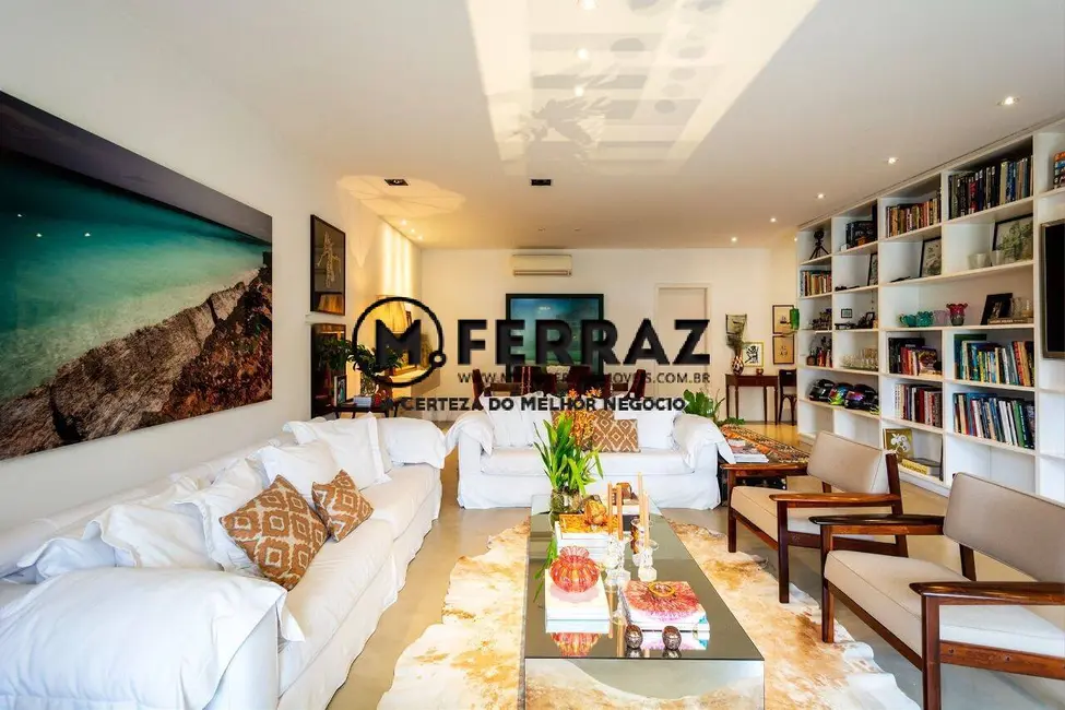 Apartamento com 3 quartos à venda, 205m2 em Jardim Europa, São Paulo - SP - imagem 3 Foto 3 de Apartamento com 3 quartos à venda, 205m2 em Jardim Europa, São Paulo - SP