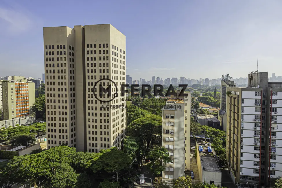 Foto 8 de Apartamento com 3 quartos à venda, 247m2 em Itaim Bibi, São Paulo - SP