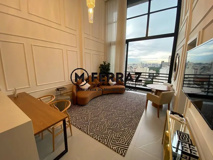Foto 5 de Apartamento com 2 quartos para alugar, 110m2 em Cerqueira César, São Paulo - SP