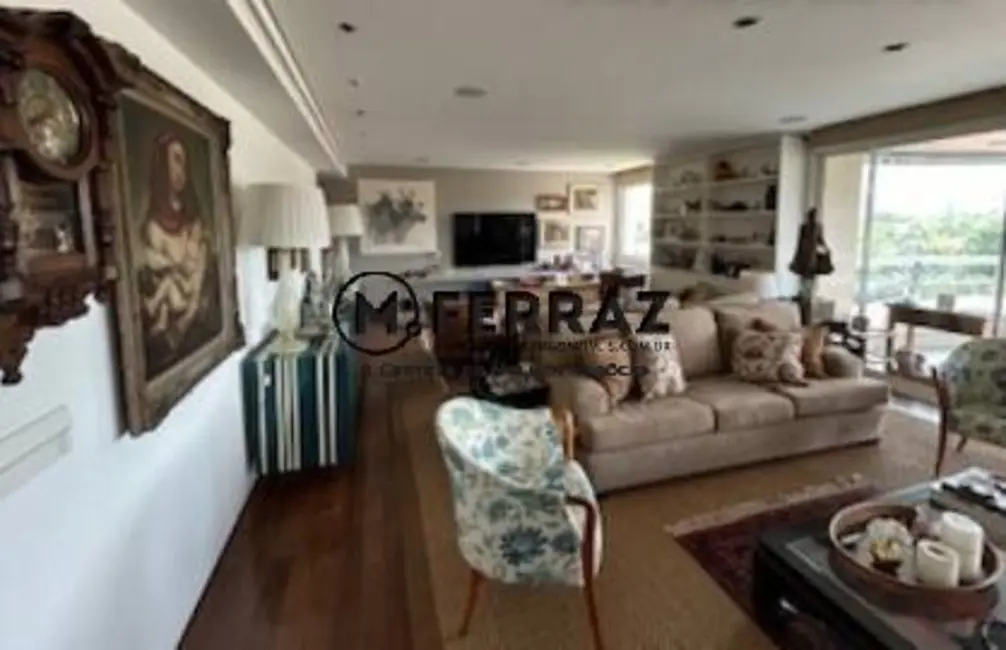Apartamento com 3 quartos à venda, 255m2 em Jardim América, São Paulo - SP - imagem 3 Foto 3 de Apartamento com 3 quartos à venda, 255m2 em Jardim América, São Paulo - SP