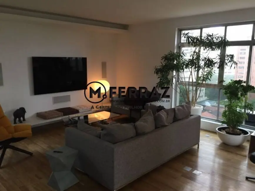 Apartamento com 2 quartos à venda e para alugar, 187m2 em Jardim Europa, São Paulo - SP - imagem 3 Foto 3 de Apartamento com 2 quartos à venda e para alugar, 187m2 em Jardim Europa, São Paulo - SP