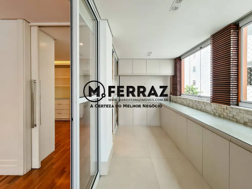 Apartamento com 3 quartos à venda, 189m2 em Cerqueira César, São Paulo - SP - imagem 6 Foto 6 de Apartamento com 3 quartos à venda, 189m2 em Cerqueira César, São Paulo - SP
