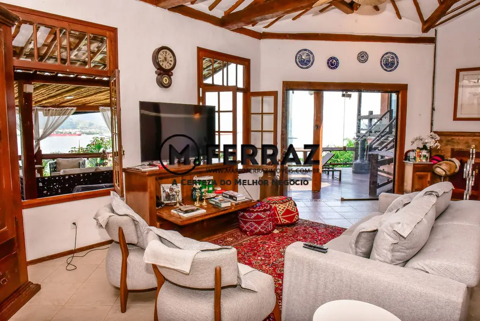 Foto 5 de Casa com 5 quartos à venda, 300m2 em Ilhabela - SP