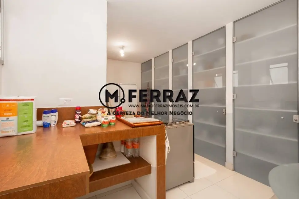 Foto 9 de Apartamento com 3 quartos à venda, 206m2 em Jardim Paulista, São Paulo - SP