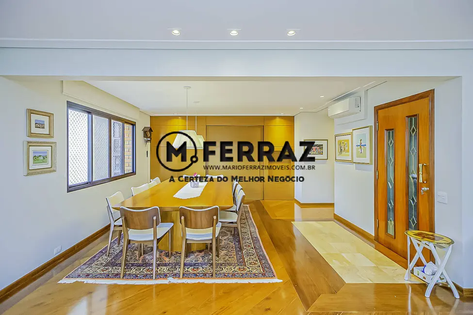 Apartamento com 4 quartos à venda, 218m2 em Vila Nova Conceição, São Paulo - SP - imagem 8 Foto 8 de Apartamento com 4 quartos à venda, 218m2 em Vila Nova Conceição, São Paulo - SP