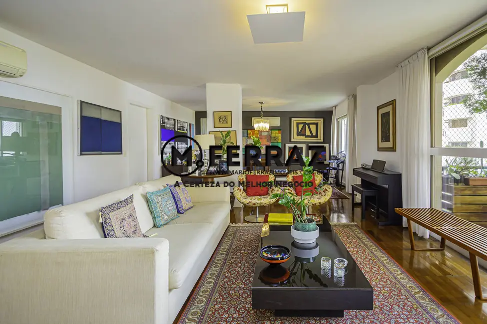 Foto 4 de Apartamento com 3 quartos à venda, 235m2 em Jardim América, São Paulo - SP