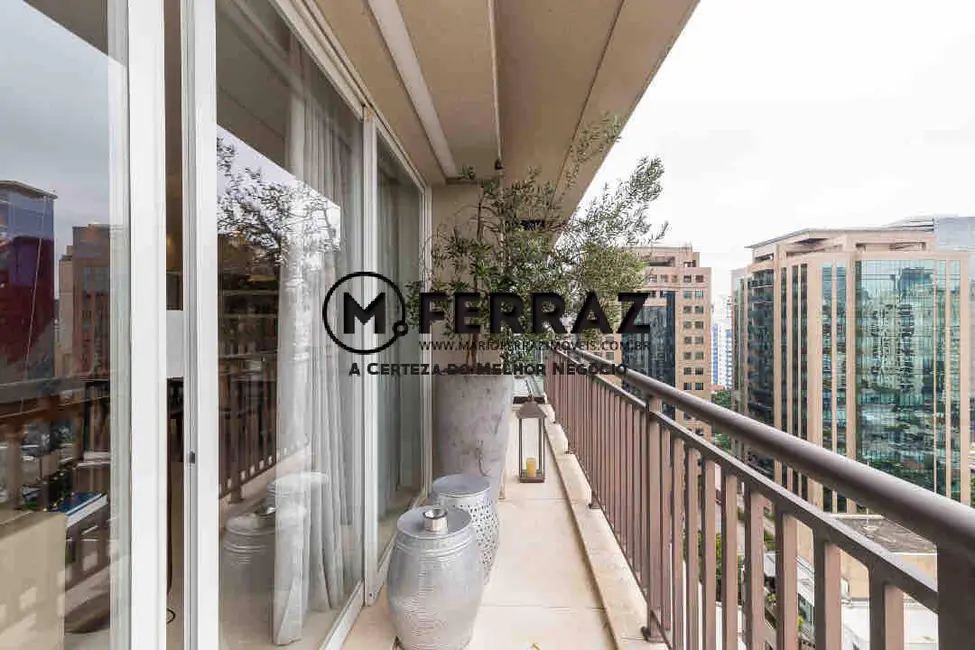 Foto 5 de Apartamento com 3 quartos à venda, 285m2 em Jardim Europa, São Paulo - SP