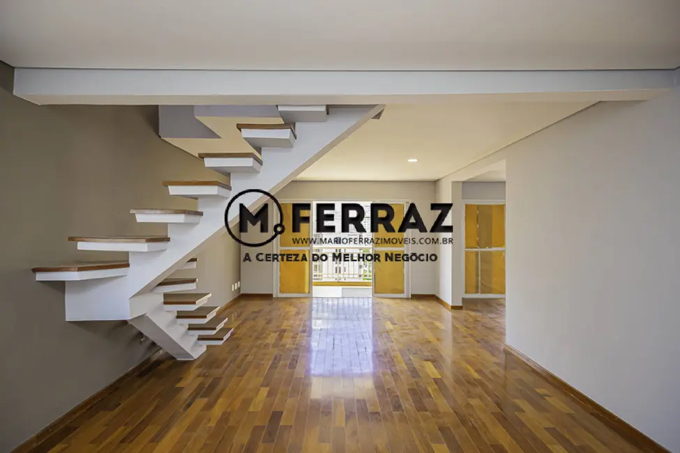 Foto 3 de Cobertura com 3 quartos à venda, 304m2 em Moema, São Paulo - SP