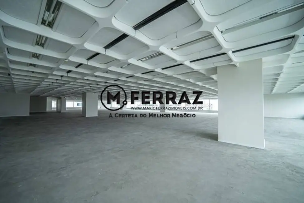 Sala Comercial à venda e para alugar, 2844m2 em Jardim São Luís, São Paulo - SP - imagem 2 Foto 2 de Sala Comercial à venda e para alugar, 2844m2 em Jardim São Luís, São Paulo - SP