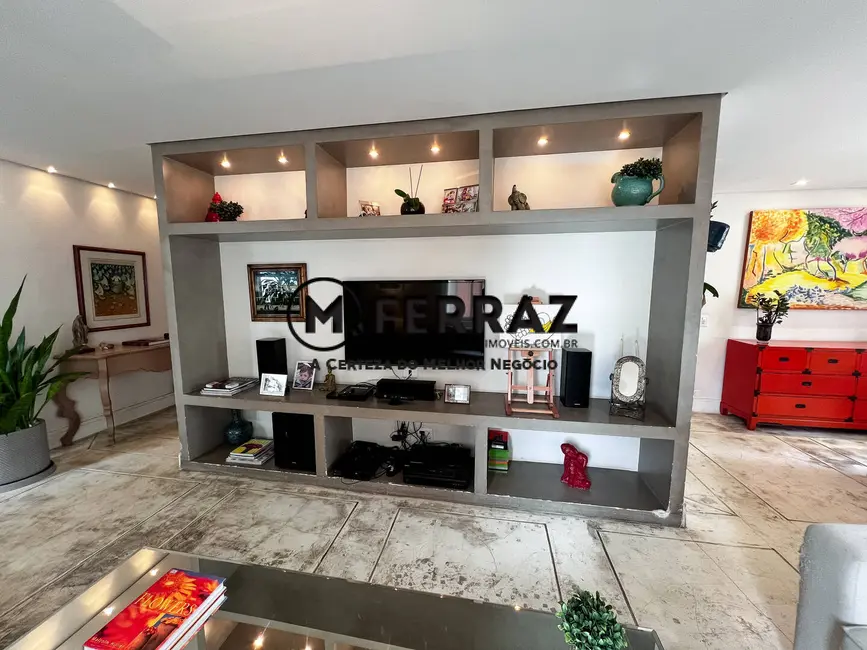 Apartamento com 3 quartos à venda, 140m2 em Jardim Europa, São Paulo - SP - imagem 4 Foto 4 de Apartamento com 3 quartos à venda, 140m2 em Jardim Europa, São Paulo - SP