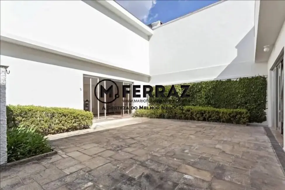 Casa com 4 quartos à venda, 474m2 em Vila Nova Conceição, São Paulo - SP - imagem 3 Foto 3 de Casa com 4 quartos à venda, 474m2 em Vila Nova Conceição, São Paulo - SP