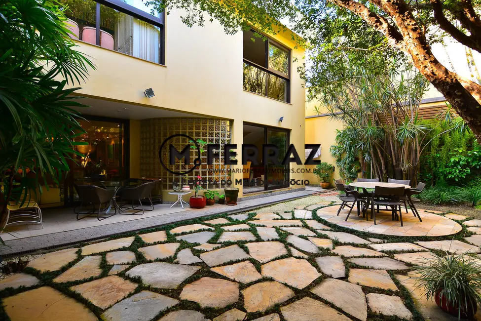 Casa com 3 quartos à venda, 357m2 em Jardim Europa, São Paulo - SP - imagem 8 Foto 8 de Casa com 3 quartos à venda, 357m2 em Jardim Europa, São Paulo - SP