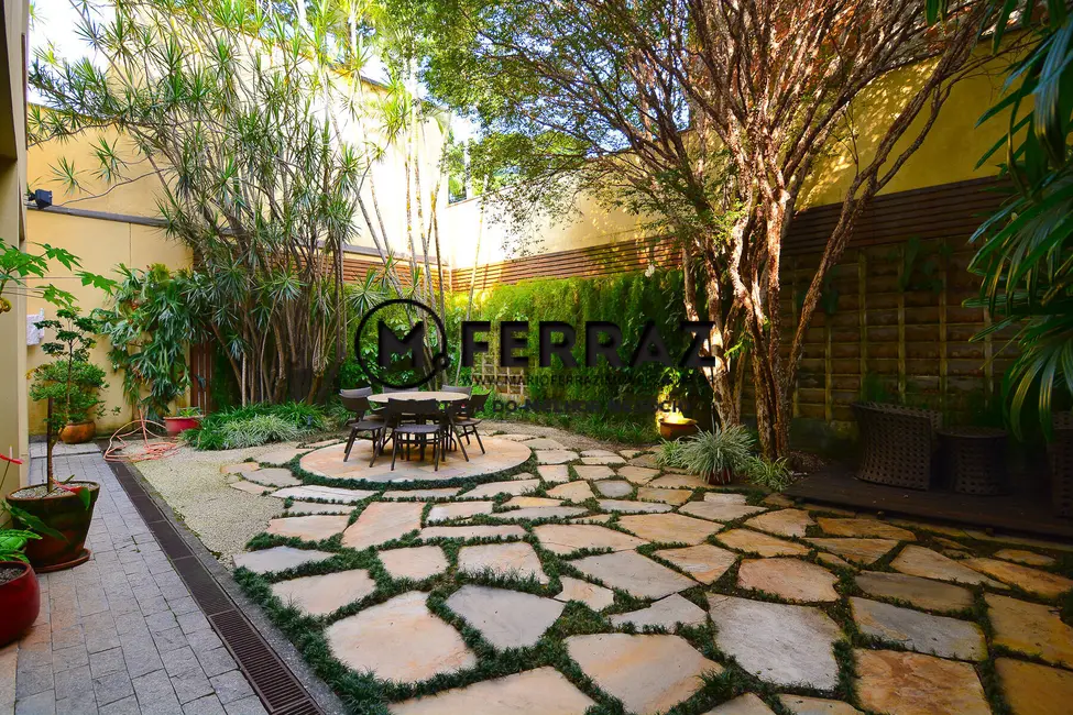 Casa com 3 quartos à venda, 357m2 em Jardim Europa, São Paulo - SP - imagem 9 Foto 9 de Casa com 3 quartos à venda, 357m2 em Jardim Europa, São Paulo - SP