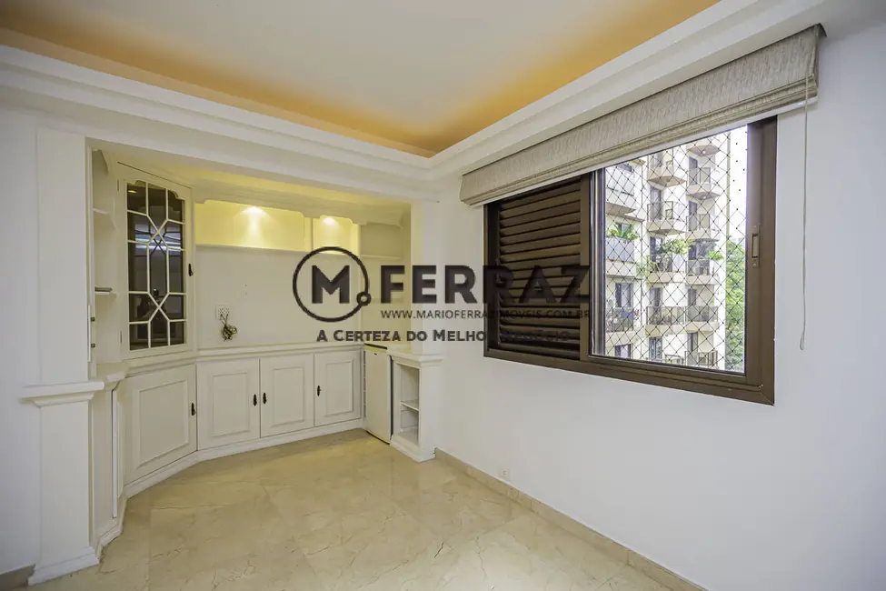 Foto 7 de Apartamento com 3 quartos para alugar, 225m2 em Jardim Europa, São Paulo - SP