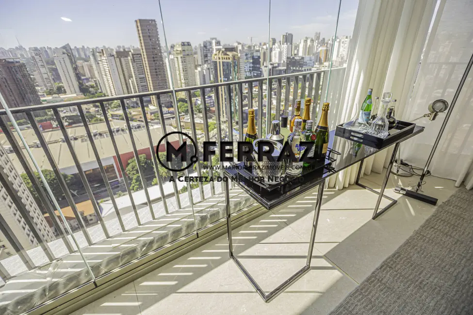 Foto 7 de Apartamento com 2 quartos à venda, 135m2 em Itaim Bibi, São Paulo - SP