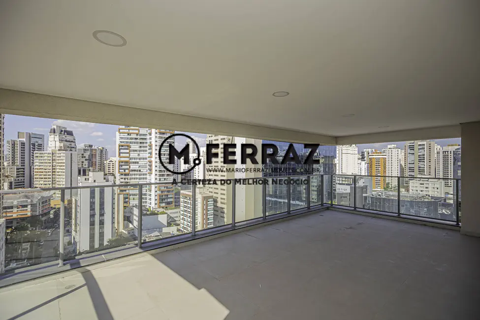 Foto 8 de Apartamento com 4 quartos à venda, 245m2 em Itaim Bibi, São Paulo - SP