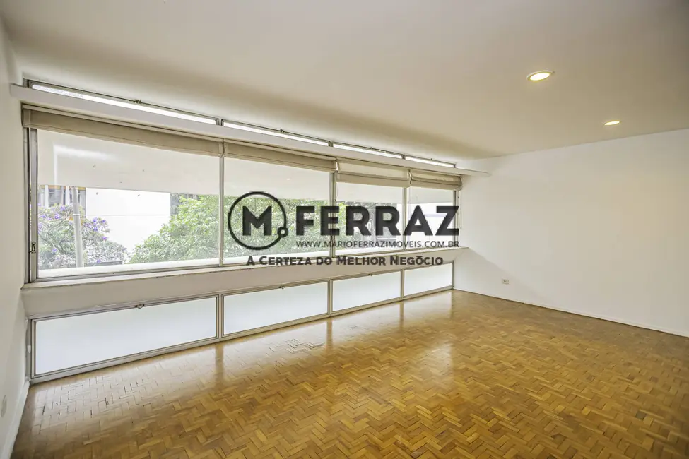 Apartamento com 3 quartos para alugar, 194m2 em Jardim América, São Paulo - SP - imagem 3 Foto 3 de Apartamento com 3 quartos para alugar, 194m2 em Jardim América, São Paulo - SP
