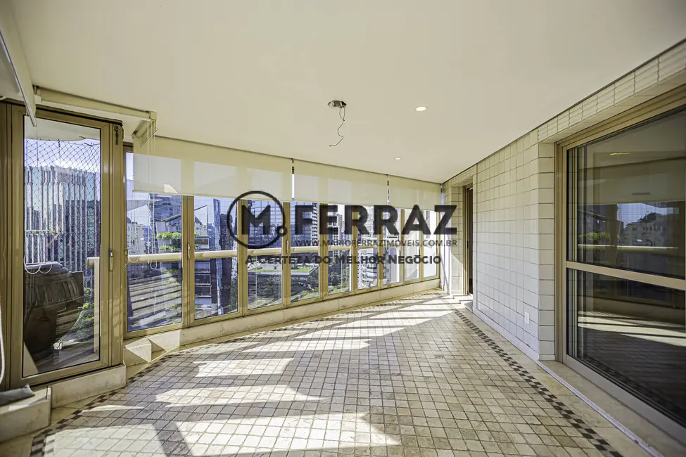 Apartamento com 3 quartos à venda, 337m2 em Itaim Bibi, São Paulo - SP - imagem 3 Foto 3 de Apartamento com 3 quartos à venda, 337m2 em Itaim Bibi, São Paulo - SP