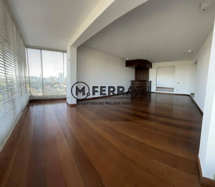 Apartamento com 2 quartos à venda, 218m2 em Vila Madalena, São Paulo - SP - imagem 3 Foto 3 de Apartamento com 2 quartos à venda, 218m2 em Vila Madalena, São Paulo - SP
