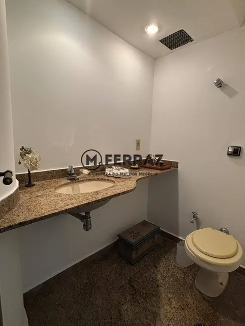 Apartamento com 2 quartos à venda, 218m2 em Vila Madalena, São Paulo - SP - imagem 8 Foto 8 de Apartamento com 2 quartos à venda, 218m2 em Vila Madalena, São Paulo - SP