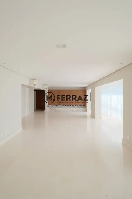 Foto 6 de Apartamento com 3 quartos à venda, 294m2 em Itaim Bibi, São Paulo - SP