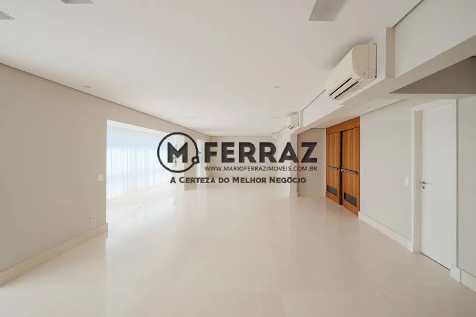 Foto 8 de Apartamento com 3 quartos à venda, 294m2 em Itaim Bibi, São Paulo - SP