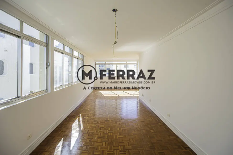 Foto 2 de Apartamento com 3 quartos à venda, 240m2 em Jardim Paulista, São Paulo - SP