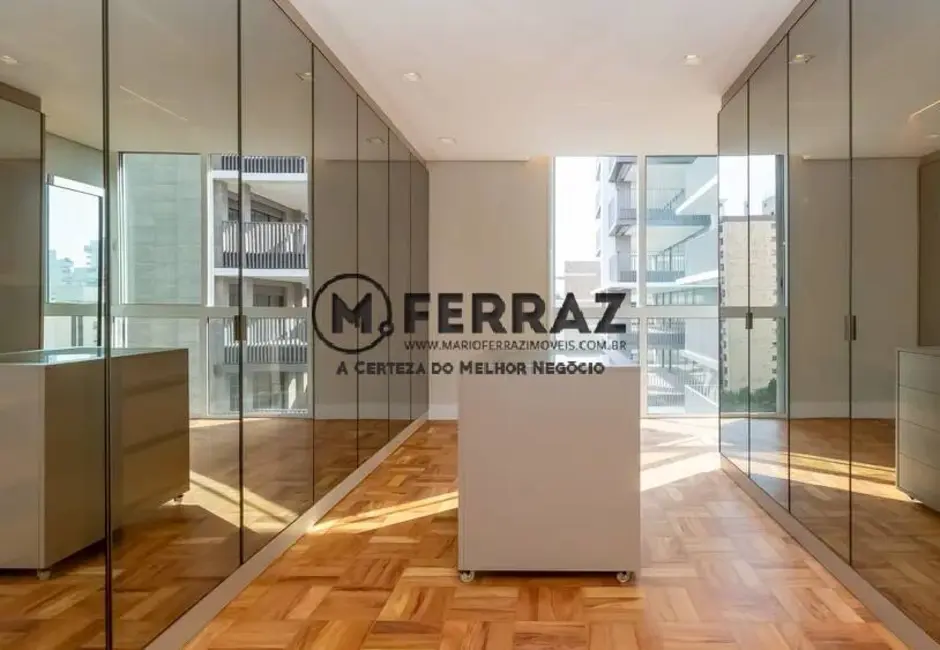 Foto 1 de Apartamento com 3 quartos à venda, 250m2 em Higienópolis, São Paulo - SP