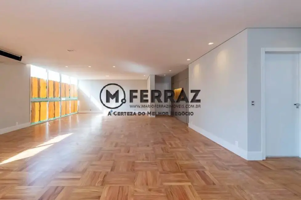 Foto 2 de Apartamento com 3 quartos à venda, 250m2 em Higienópolis, São Paulo - SP