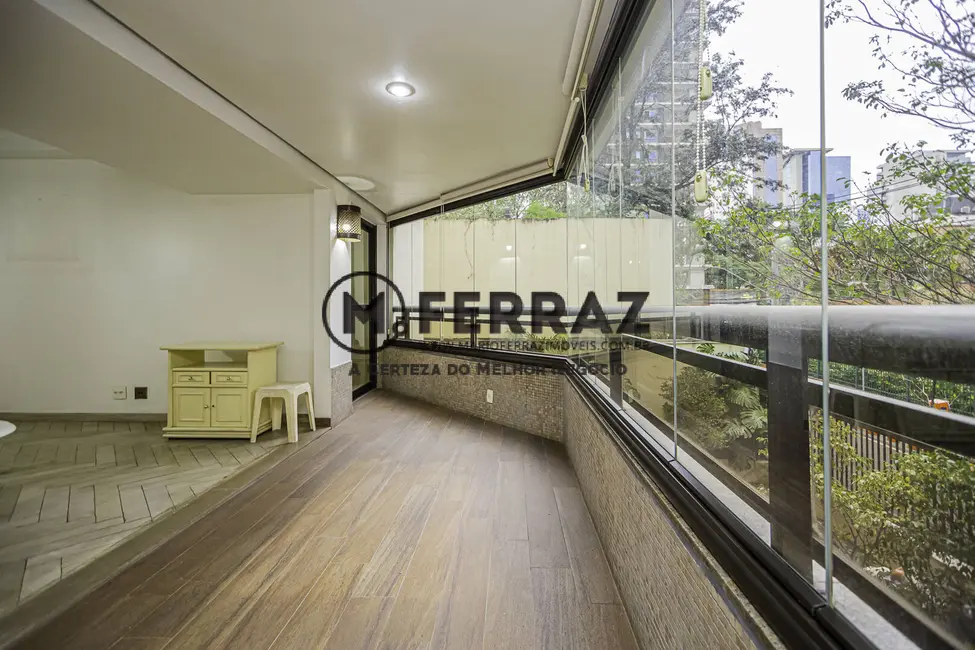 Foto 8 de Apartamento com 2 quartos à venda, 150m2 em Itaim Bibi, São Paulo - SP