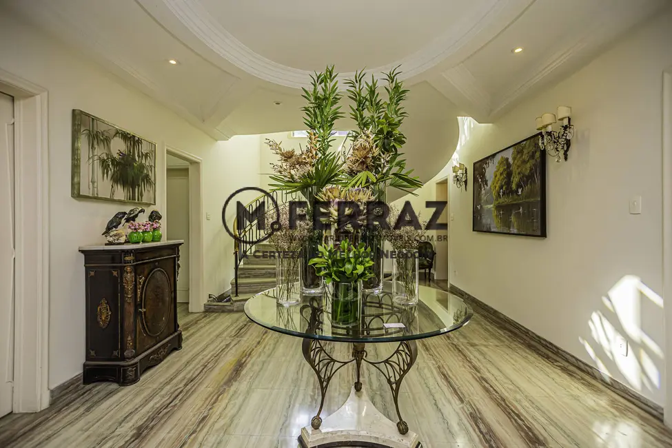 Foto 9 de Casa com 5 quartos à venda, 600m2 em Jardim Luzitânia, São Paulo - SP