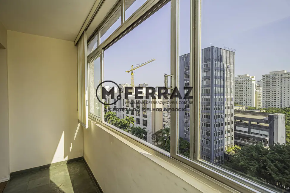 Apartamento com 3 quartos à venda e para alugar, 128m2 em Jardim Europa, São Paulo - SP - imagem 4 Foto 4 de Apartamento com 3 quartos à venda e para alugar, 128m2 em Jardim Europa, São Paulo - SP