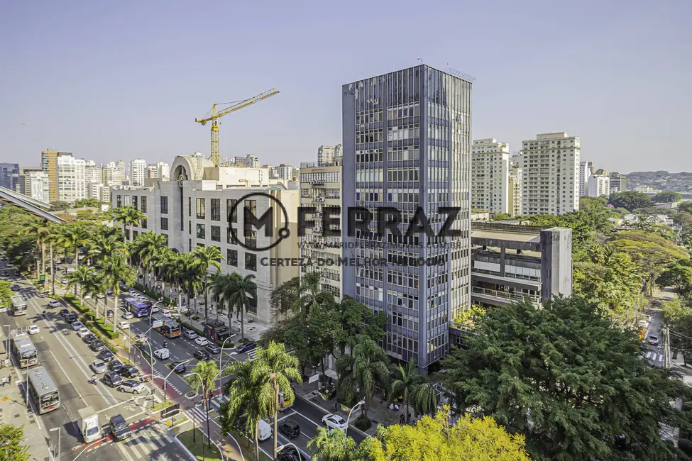 Apartamento com 3 quartos à venda e para alugar, 128m2 em Jardim Europa, São Paulo - SP - imagem 5 Foto 5 de Apartamento com 3 quartos à venda e para alugar, 128m2 em Jardim Europa, São Paulo - SP