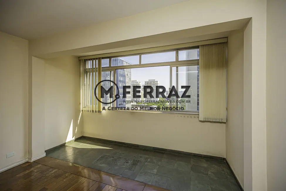 Apartamento com 3 quartos à venda e para alugar, 128m2 em Jardim Europa, São Paulo - SP - imagem 7 Foto 7 de Apartamento com 3 quartos à venda e para alugar, 128m2 em Jardim Europa, São Paulo - SP