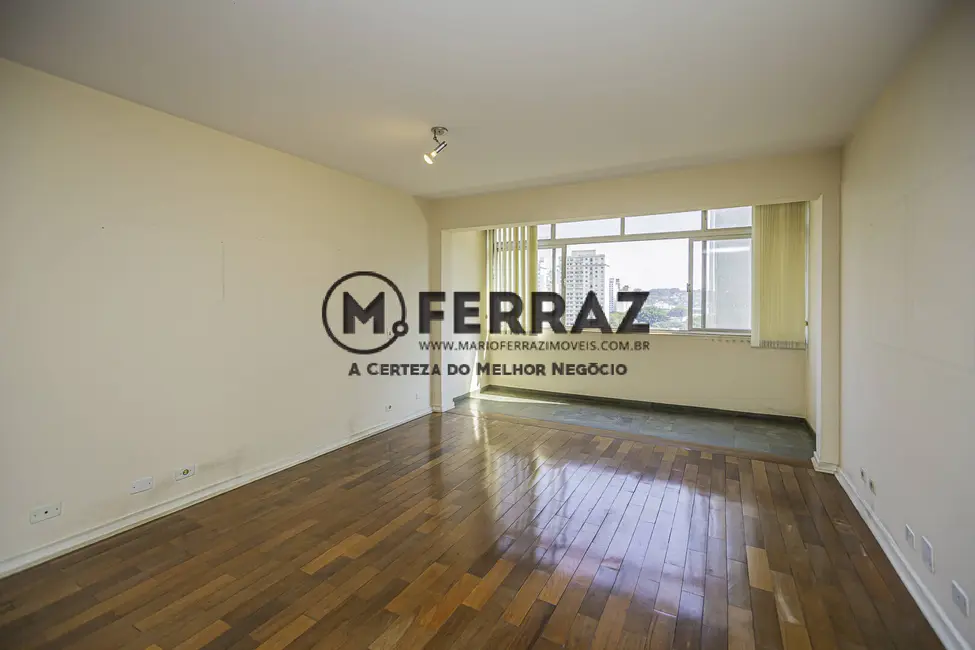 Apartamento com 3 quartos à venda e para alugar, 128m2 em Jardim Europa, São Paulo - SP - imagem 8 Foto 8 de Apartamento com 3 quartos à venda e para alugar, 128m2 em Jardim Europa, São Paulo - SP