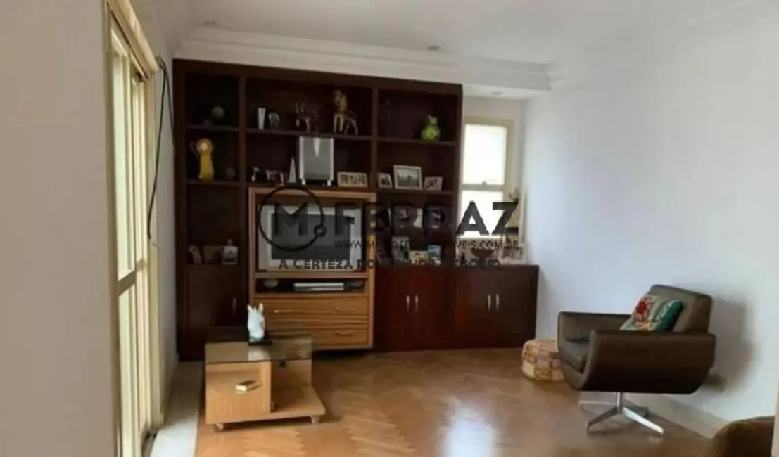 Foto 4 de Apartamento com 3 quartos à venda, 208m2 em Itaim Bibi, São Paulo - SP