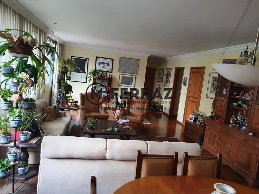 Apartamento com 3 quartos à venda, 189m2 em Itaim Bibi, São Paulo - SP - imagem 4 Foto 4 de Apartamento com 3 quartos à venda, 189m2 em Itaim Bibi, São Paulo - SP