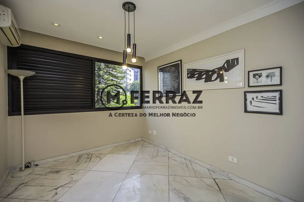 Foto 8 de Apartamento com 2 quartos à venda, 145m2 em Itaim Bibi, São Paulo - SP