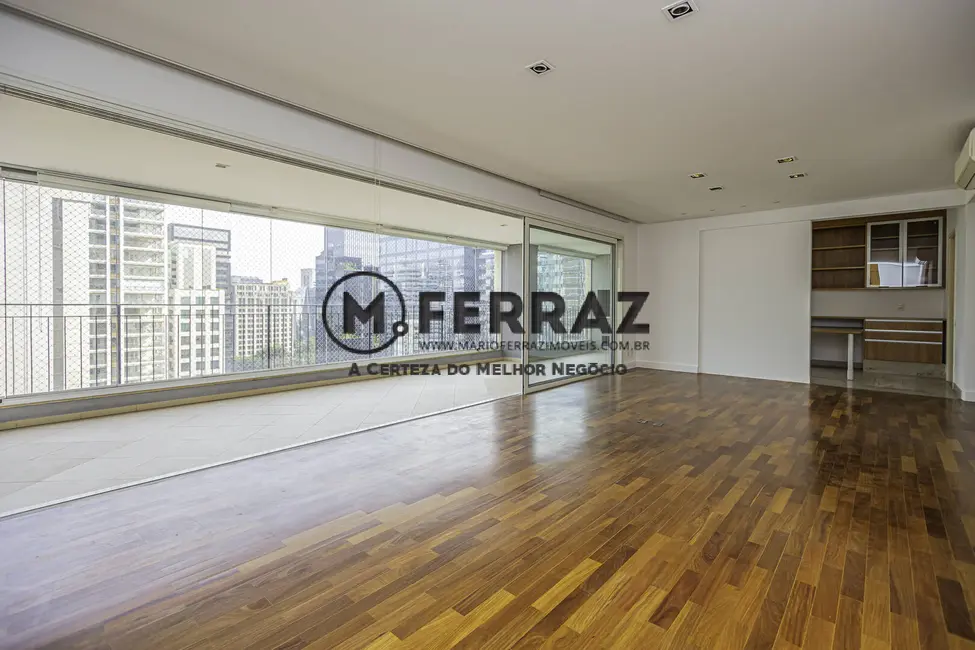 Foto 1 de Apartamento com 4 quartos à venda e para alugar, 223m2 em Itaim Bibi, São Paulo - SP