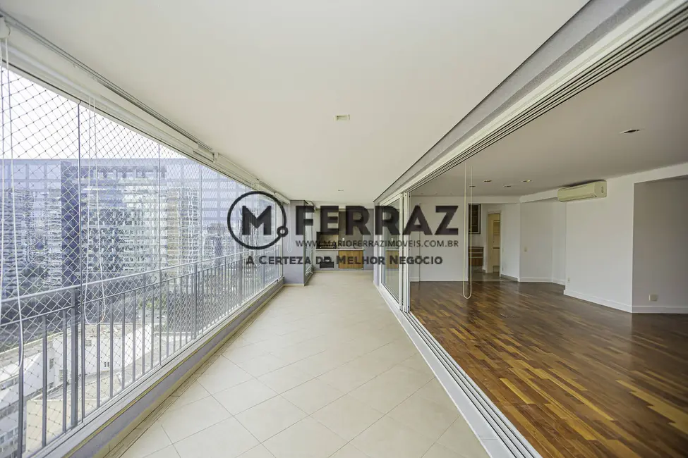 Foto 5 de Apartamento com 4 quartos à venda e para alugar, 223m2 em Itaim Bibi, São Paulo - SP