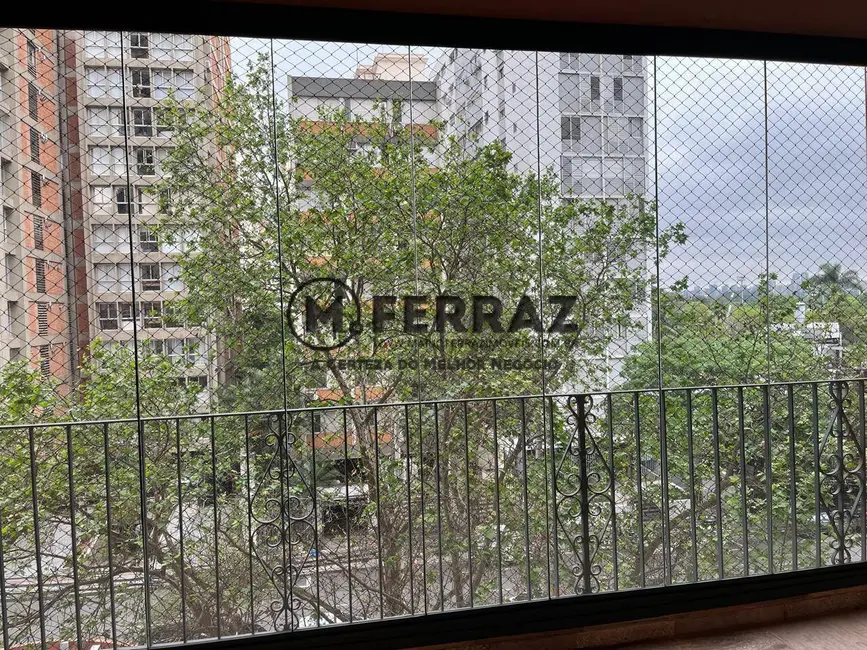 Apartamento com 4 quartos à venda, 370m2 em Jardim América, São Paulo - SP - imagem 9 Foto 9 de Apartamento com 4 quartos à venda, 370m2 em Jardim América, São Paulo - SP