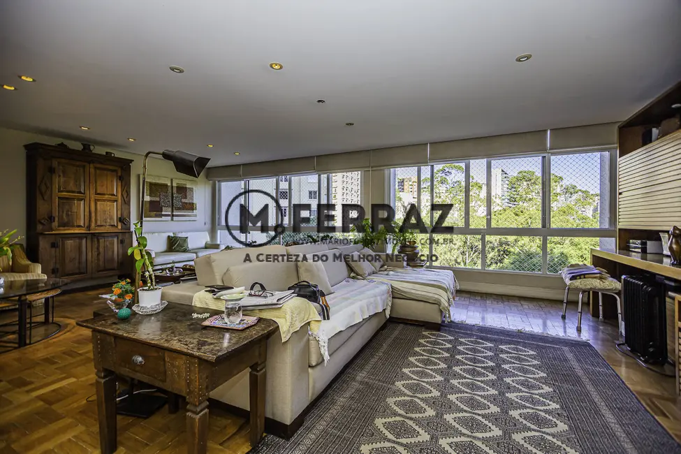 Apartamento com 3 quartos à venda, 200m2 em Itaim Bibi, São Paulo - SP - imagem 7 Foto 7 de Apartamento com 3 quartos à venda, 200m2 em Itaim Bibi, São Paulo - SP