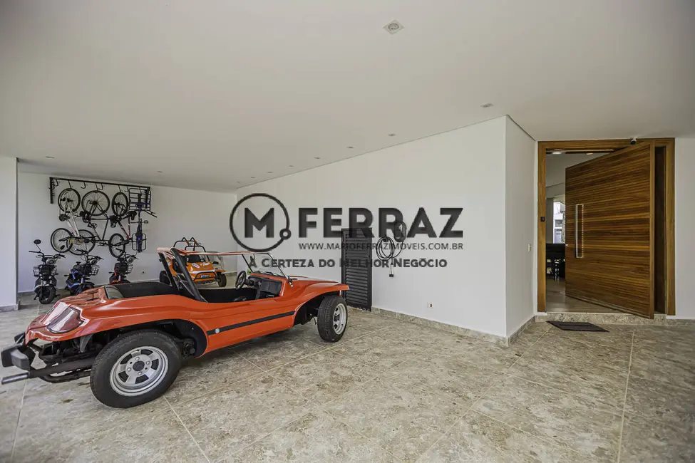 Casa de Condomínio com 7 quartos à venda, 880m2 em Acapulco, Guaruja - SP - imagem 5 Foto 5 de Casa de Condomínio com 7 quartos à venda, 880m2 em Acapulco, Guaruja - SP