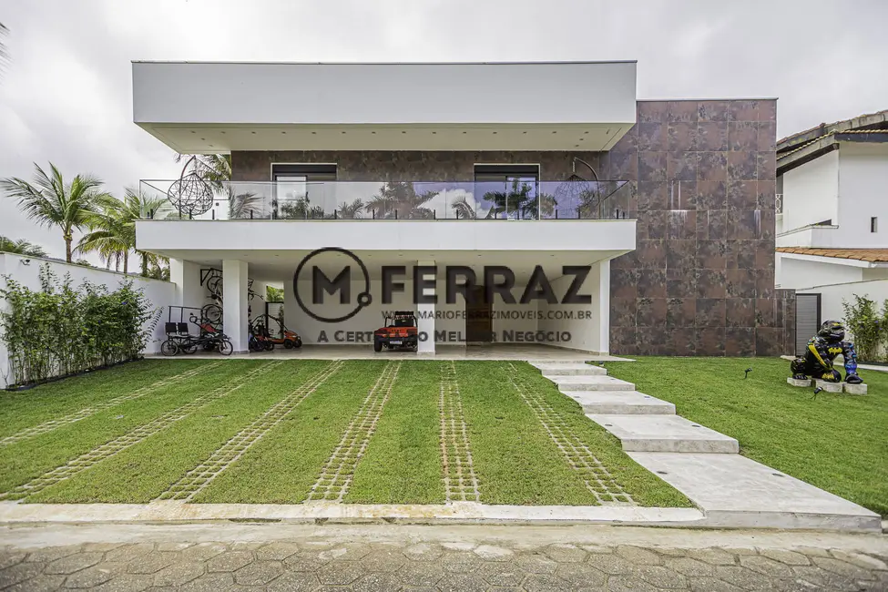 Casa de Condomínio com 7 quartos à venda, 880m2 em Acapulco, Guaruja - SP - imagem 4 Foto 4 de Casa de Condomínio com 7 quartos à venda, 880m2 em Acapulco, Guaruja - SP